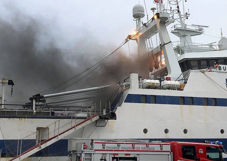Российское судно загорелось в Норвегии