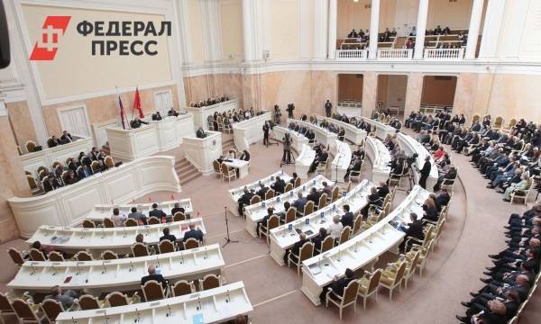 Дефицит бюджета Санкт-Петербурга сократился на 21 процент