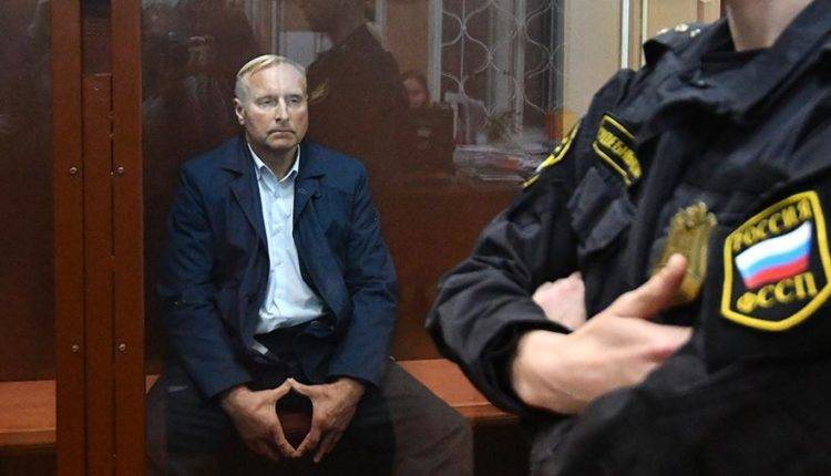 Суд арестовал генерала МВД Мельникова