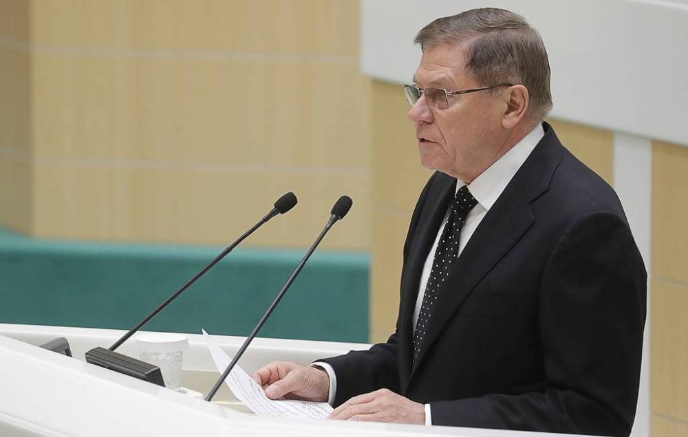 Совфед переизбрал председателем Верховного суда Вячеслава Лебедева
