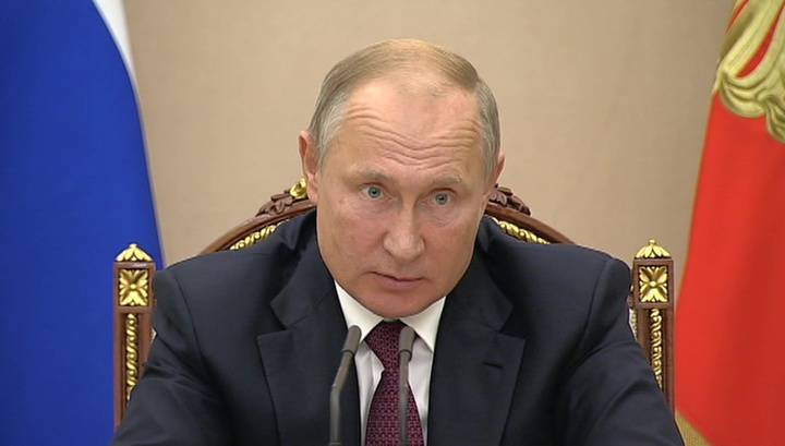 Путин: в ожидании 700 миллиардов ЦБ немного "подкрутил" инфляцию