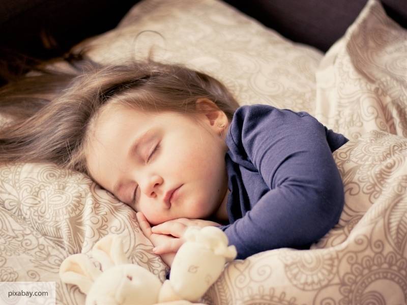 Эксперт рассказал, что поможет ребенку быстрее уснуть