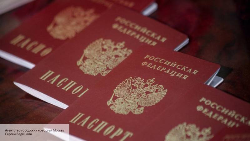 Желающих получить паспорт РФ среди жителей ДНР и ЛНР достигло почти 90 тысяч человек