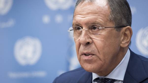 Лавров заявил о намерении России придерживаться моратория на ядерные испытания