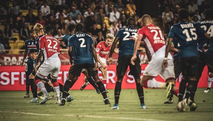 "Монако" – "Ницца". Головин с передачи Фабрегаса забил первый гол в сезоне