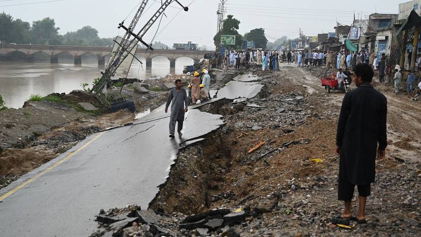 При землетрясении в Пакистане погибли 38 человек