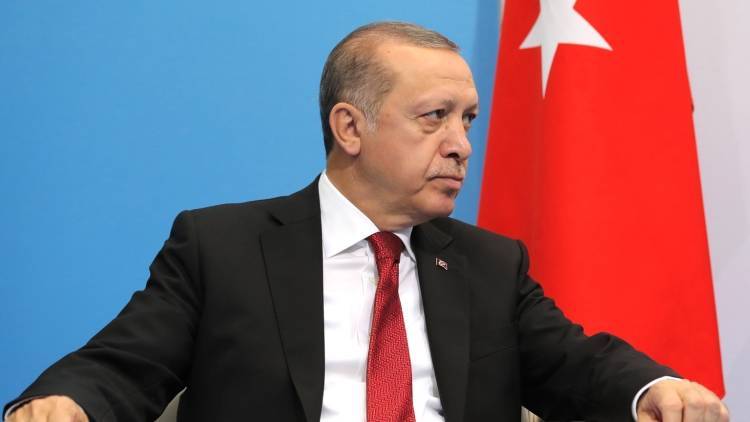 Эрдоган призвал либо запретить всем, либо всем разрешить ядерное оружие