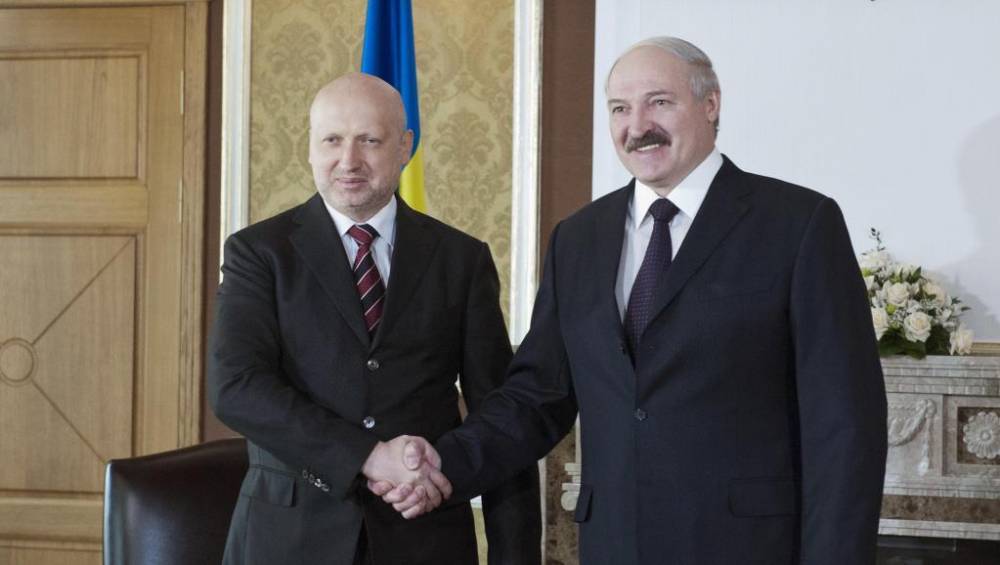 Лукашенко рассказал, о чем его спрашивал «Саша Турчинов»