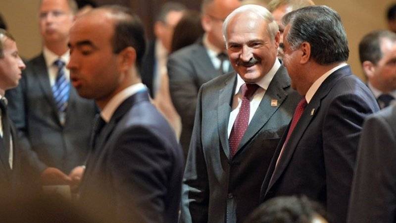 Лукашенко заявил, что будет президентом, пока ему доверяет народ