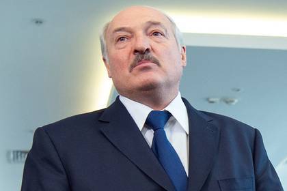 Лукашенко отказался делать русский язык яблоком раздора