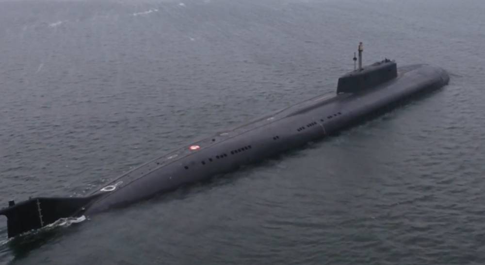Две российские подводные лодки зашли в новый судоремонтный центр Тартуса