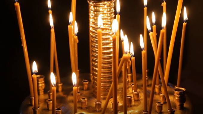 Православные христиане 27 сентября отмечают Воздвижение Креста Господня
