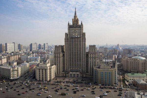 «США открыто встали на сторону террористов»: реакция Москвы на санкции