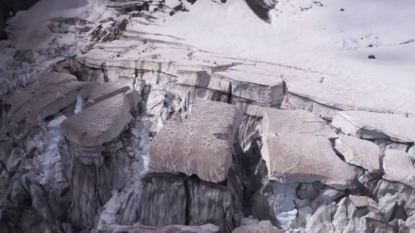 «Предупреждение всему миру»: в Италии готовятся к сходу ледника Планпинье
