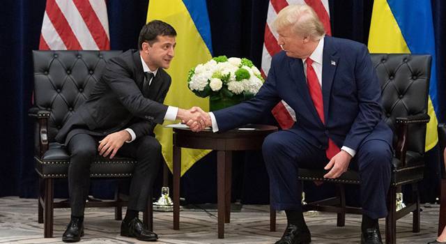 Зеленский заявил, что Трамп обещал ему помощь по "возвращению" Крыма