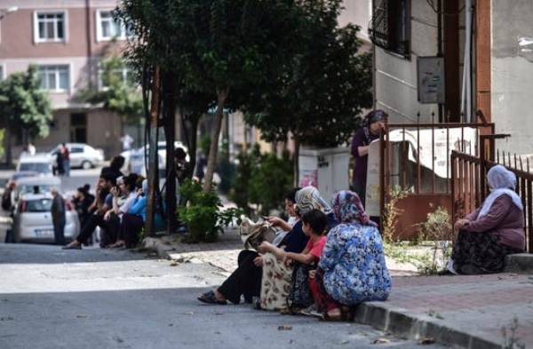 Эрдоган рассказал о последствиях землетрясения в Стамбуле: 8 пострадавших