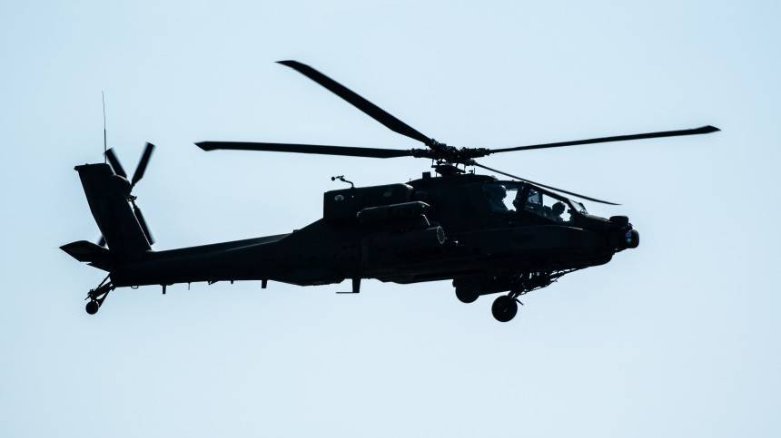 Американский вертолет рухнул на линии электропередачи в Германии