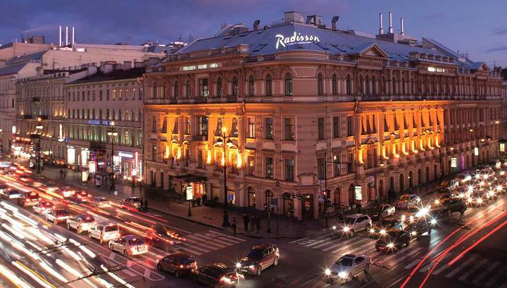 Правительство временно ограничит цены на гостиницы в Петербурге