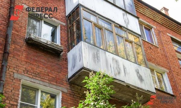 Россиянам может грозить уголовная ответственность за курение на балконах