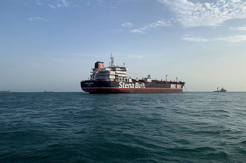 Задержанный Ираном британский танкер освободили спустя три месяца