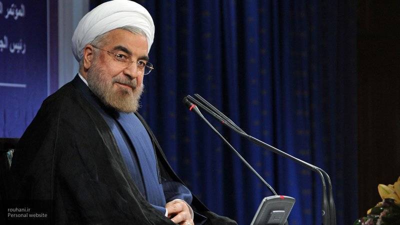 Роухани заявил, что Иран готов "хоть через час" начать переговоры по ядерной сделке