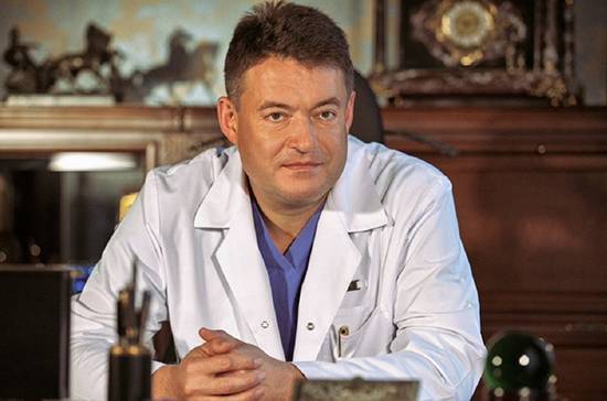 Главный онколог России рассказал о методах лечения рака в стране