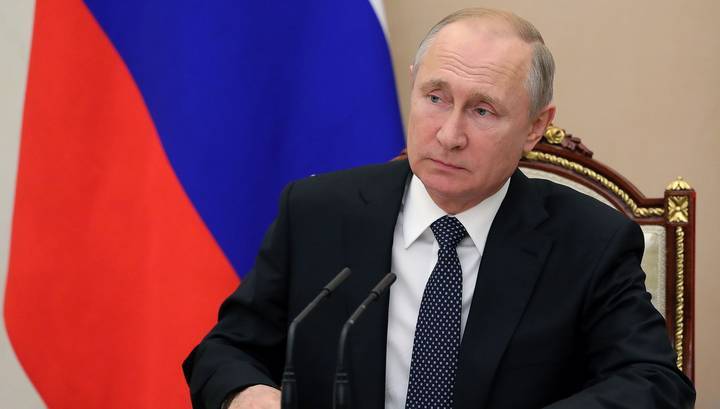 Путин пока не принял решения по похоронам Ширака
