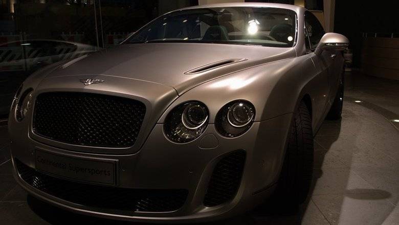 В России отзовут 37 машин Bentley Continental