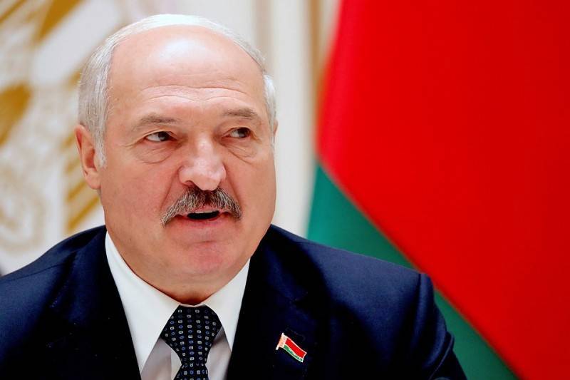 "Белорусских миротворцев на Донбассе будут воспринимать как своих": политолог - о заявлении Лукашенко