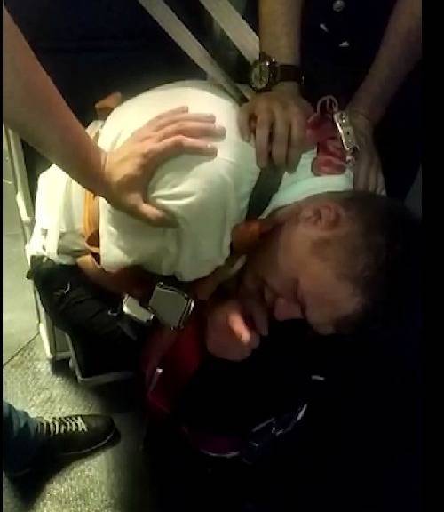 24-летний пьяный екатеринбуржец задержан за дебош на рейсе во Вьетнам