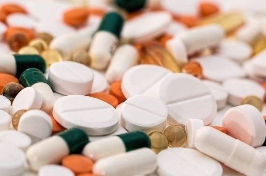 Кабмин распорядился импортировать 11 тысяч упаковок незарегистрированных детских лекарств