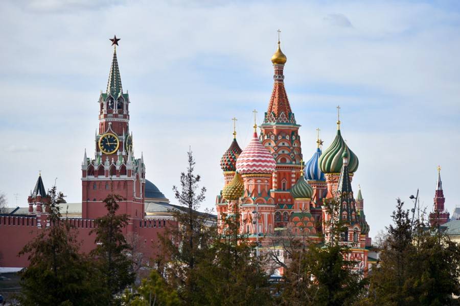 В Кремле поддержали запрет курения на балконах
