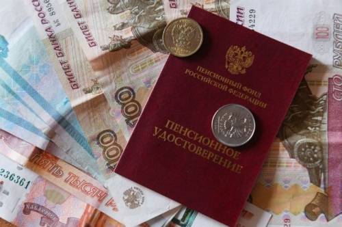 Почему в Польше средняя пенсия 35 тысяч рублей, а в россии 13 тысяч?