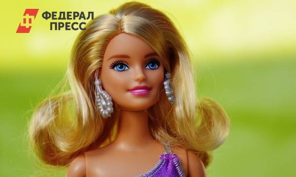 В России попросили запретить ввоз бесполых Barbie