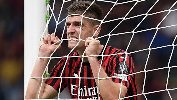 «Милан» потерпел второе поражение кряду в чемпионате Италии