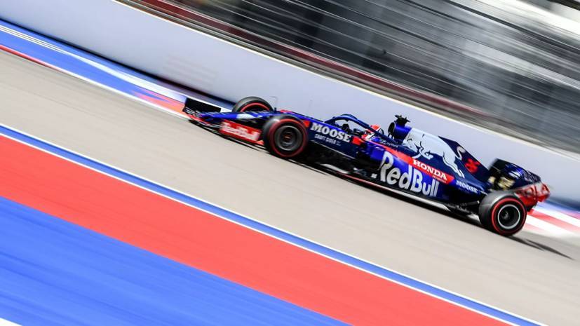 Глава Toro Rosso рассказал, почему Квят пропускает квалификацию Гран-при России