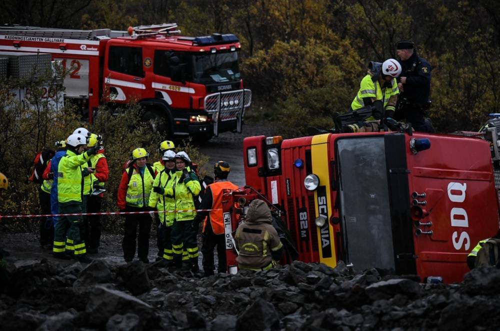 Мурманские МЧСовцы спасли пострадавшего из-под завалов на учениях в Швеции