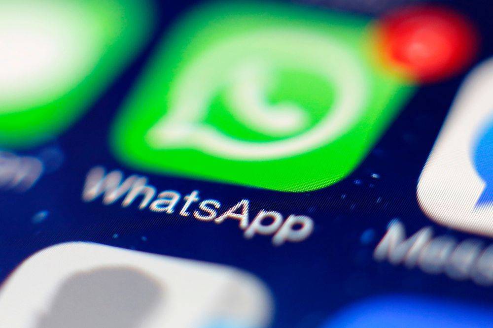 Facebook и WhatsApp должны будут передавать сообщения пользователей британской полиции&nbsp;— Bloomberg