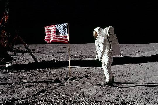 В США не хотят пускать Россию на Луну