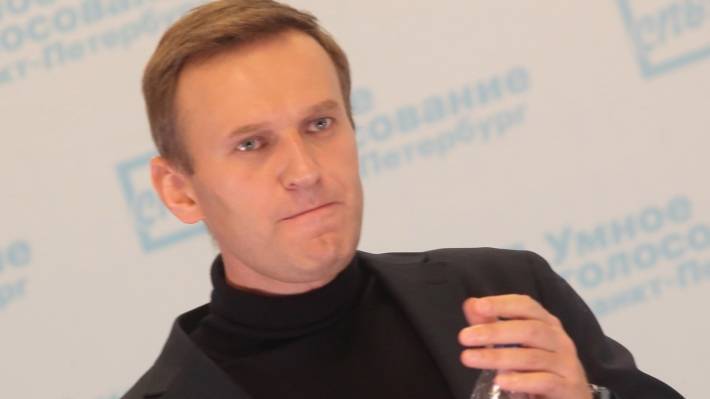 НТВ рассказал о подробностях обысков у навальнистов по делу об отмывании миллиарда