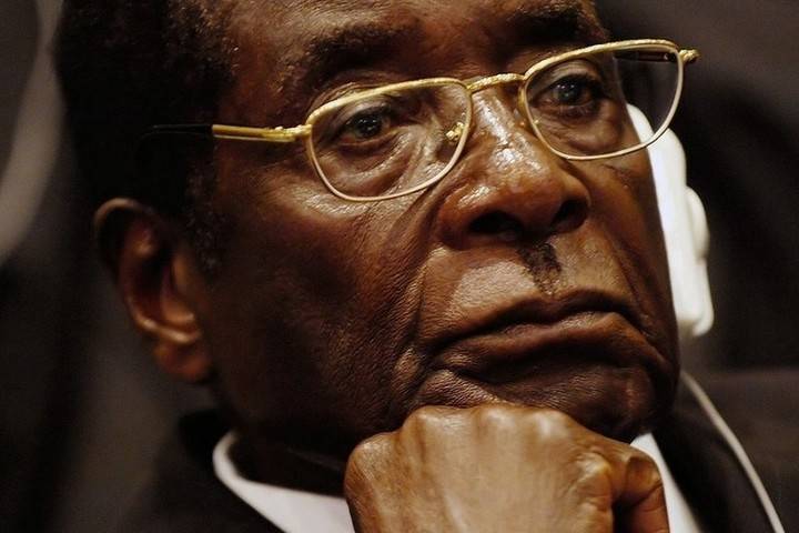 Экс-президента Зимбабве Мугабе похоронили в родовом поместье