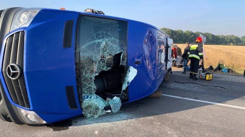 На Украине столкнулись маршрутный автобус и грузовик