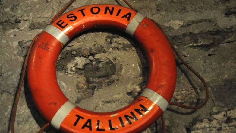 В Таллине почтили память жертв крушения парома "Эстония"