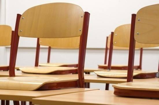 Замглавы Минпросвещения: увеличение этажности школ могло бы поспособствовать ликвидации трёхсменки