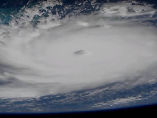 Ураган «Дориан»: Тпамп призвал молиться за жителей Багамских островов