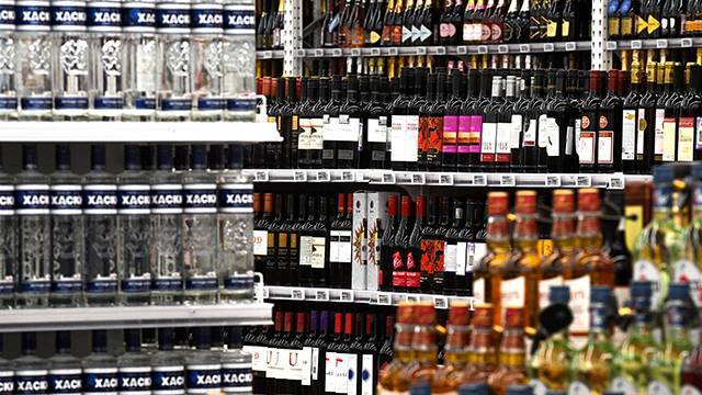 Продажу алкоголя в Москве ограничат на День города