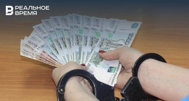 В Татарстане задержан мужчина, который требовал у директора фирмы 200 тыс. рублей за сокрытие нарушении