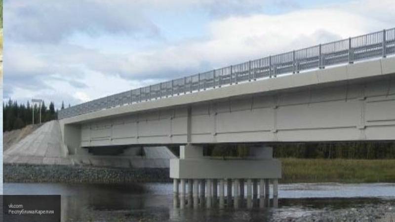 Новый мост в Свердловской области размыло течением реки через два дня после открытия