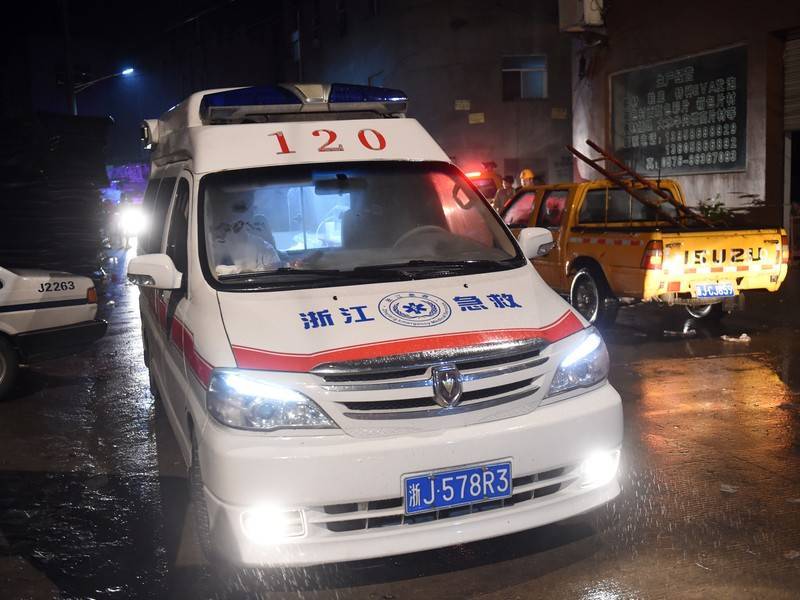 В Китае восемь детей погибли после нападения мужчины с ножом на школу