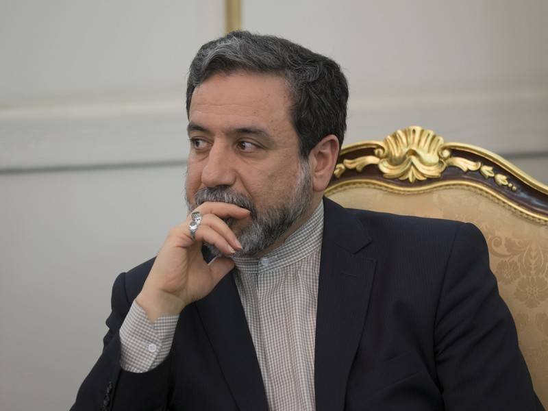 Замглавы МИД Ирана обсудит в Париже ядерную сделку